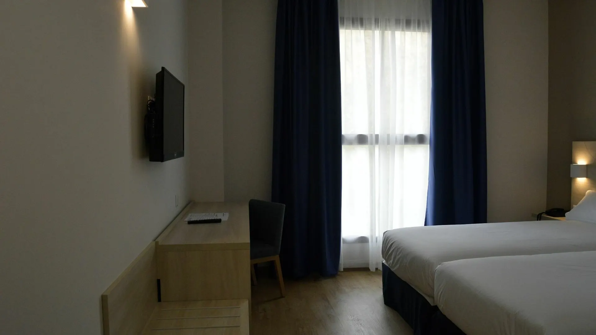 Hotel Balneario De Graena